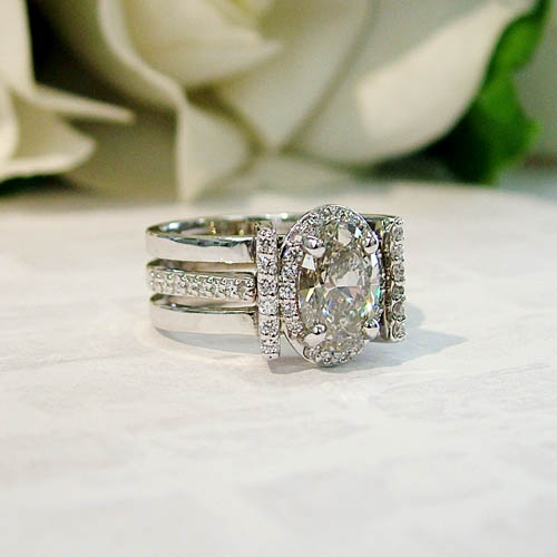contemporary diamond engagement ring
