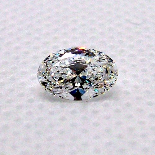 lab grown diamond at jewelry store in columbus ohio