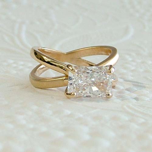horizontal diamond engagement ring 