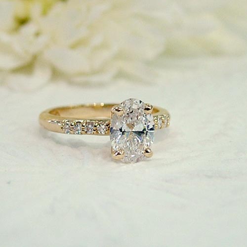 how much should an engagement ring cost?