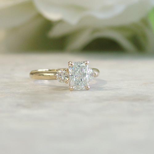 radiant cut diamond rings