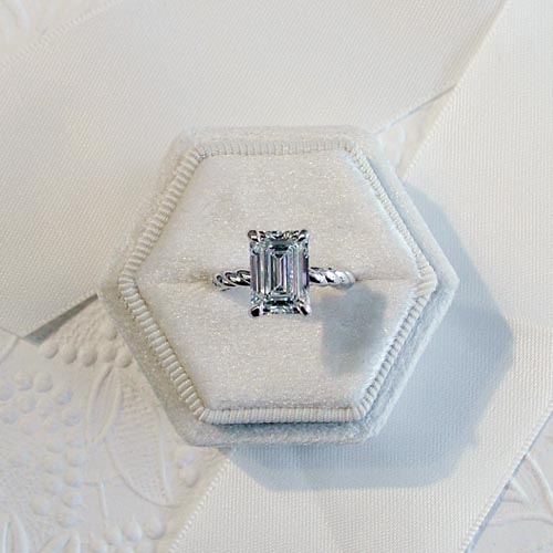 lab grown diamond cost factors
